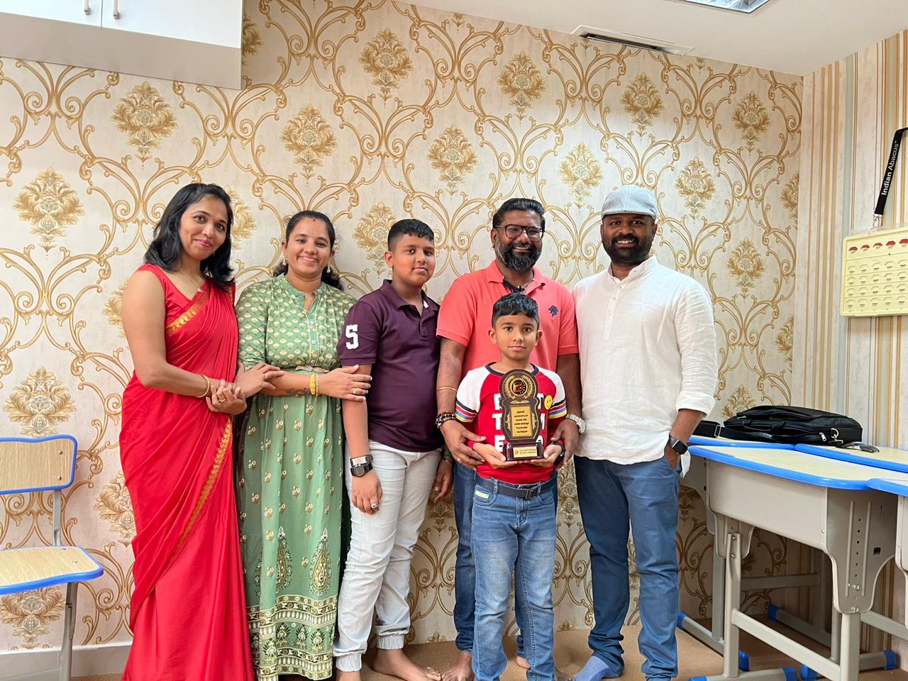 Yazh Kalaiyagam team receiving honour from Galaxy Book Sellers & Publishers Dubai